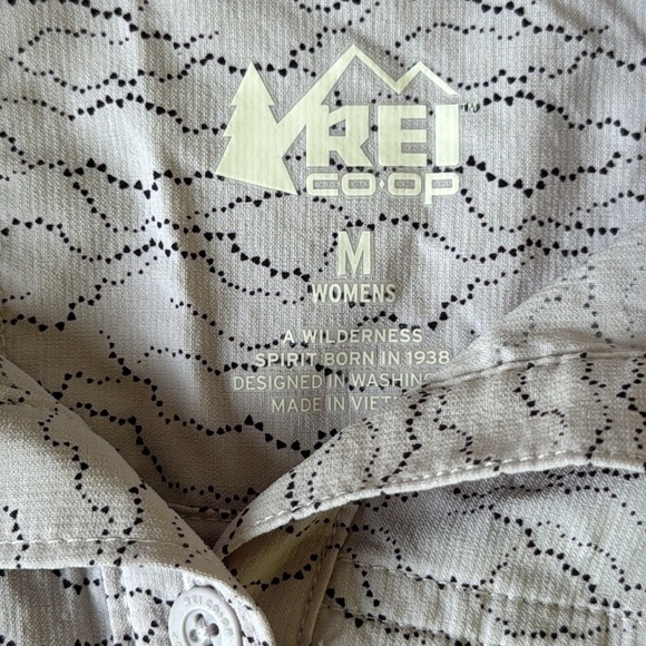 REI Bottom Down Shirt Size M - Picture 3 of 7